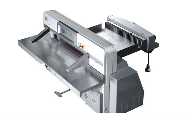 无锡晨力印刷设备销售公司 供应信息 切纸机 供应qzyx-1300e 5.